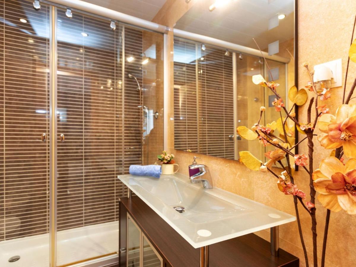 Apartment Picasso By Interhome Tossa de Mar Exteriör bild